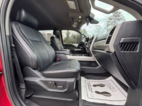 Used 2019 Ford F250 Lariat w/ Lariat Ultimate Package AWD/4WD image 16