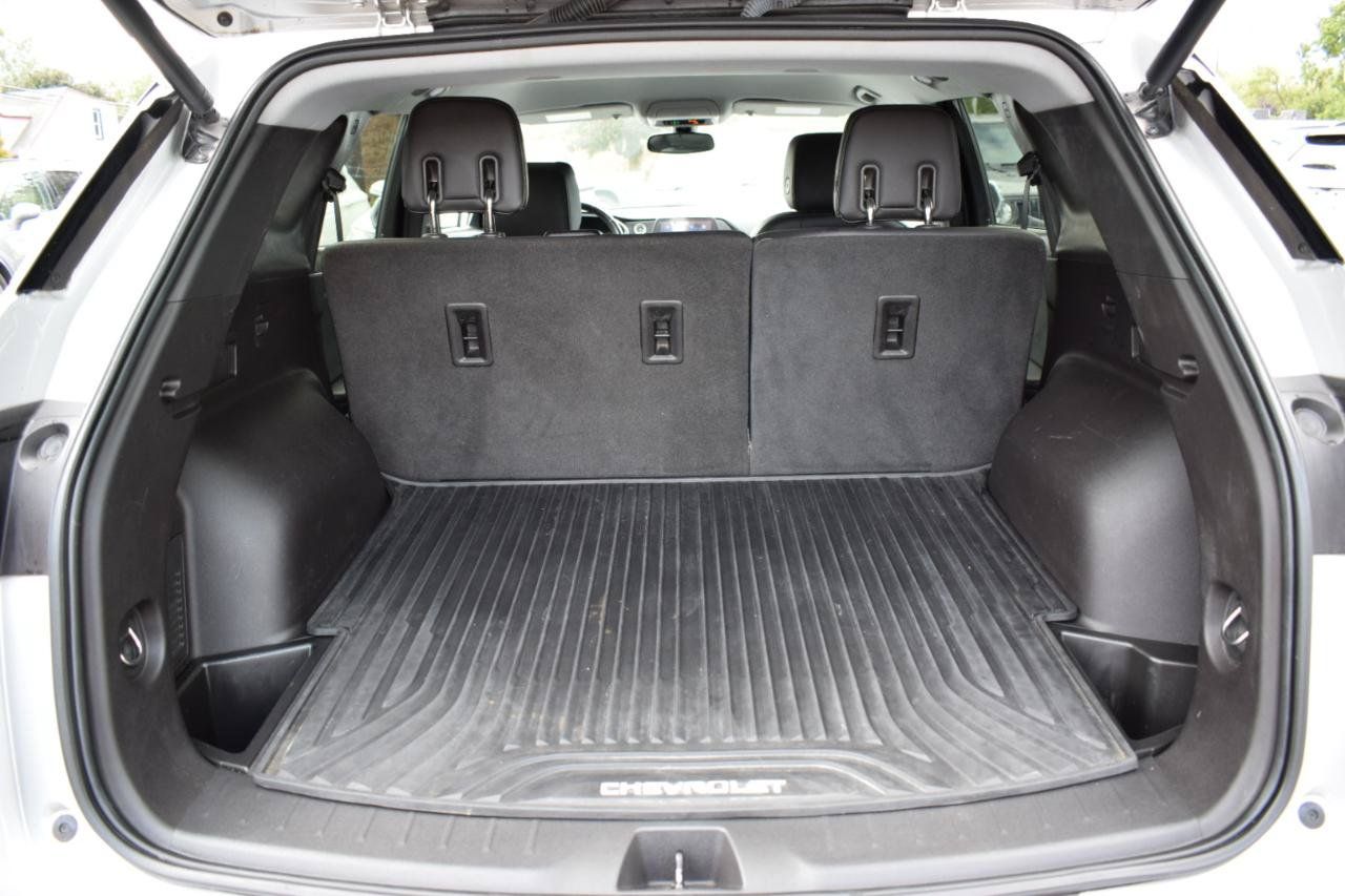Used 2020 Chevrolet Blazer LT FWD image 36