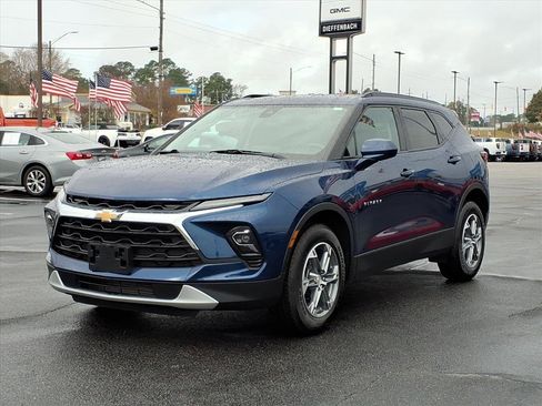 Used 2023 Chevrolet Blazer LT w/ Convenience Package image 1