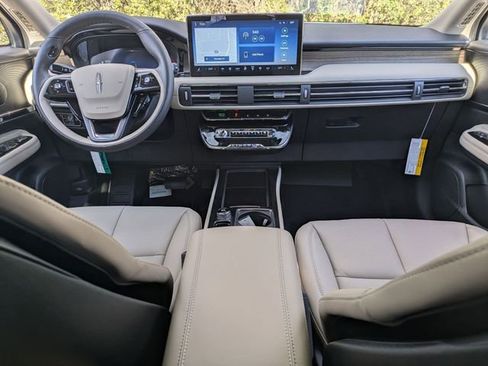 New 2026 Lincoln Corsair Grand Touring w/ Jet Appearance Package image 14