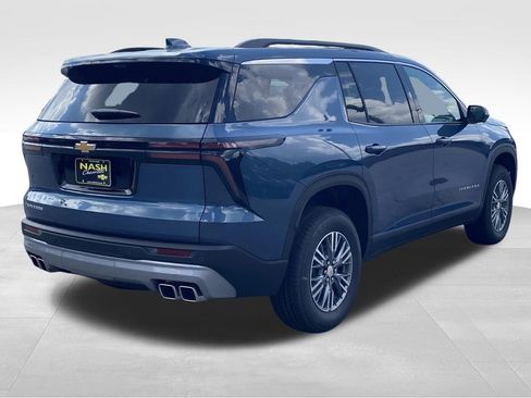 New 2026 Chevrolet Traverse LT w/ Driver Confidence Package image 3