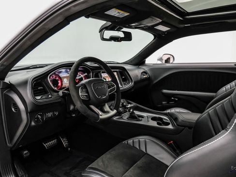 Used 2023 Dodge Challenger SRT Hellcat Redeye RWD image 43