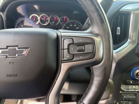 Used 2021 Chevrolet Silverado 1500 LT Trail Boss w/ Convenience Package II image 28