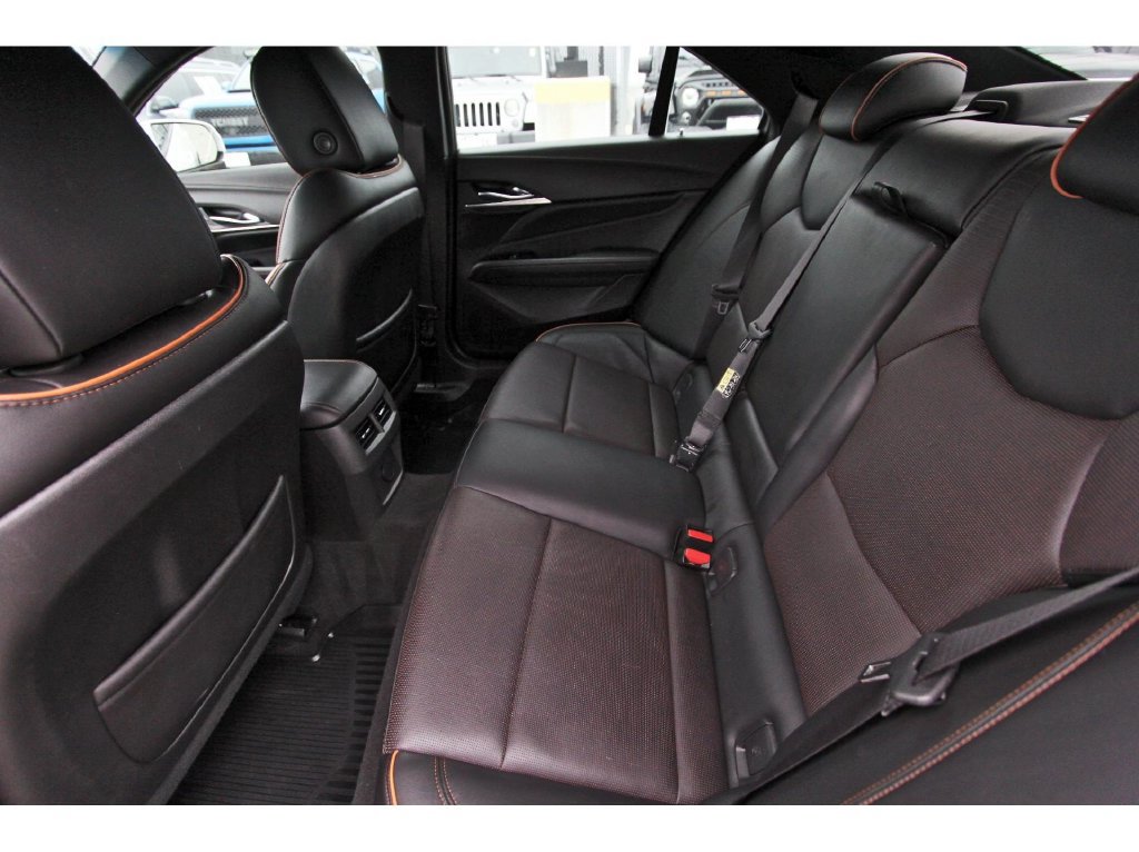 Used 2021 Cadillac CT4 V w/ Technology Package RWD image 7