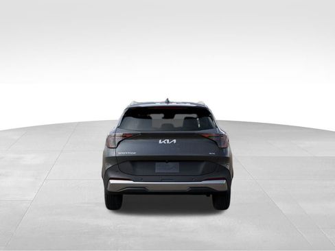 New 2026 Kia Sportage EX image 5