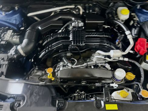 Used 2024 Subaru Crosstrek 2.0i Premium image 31