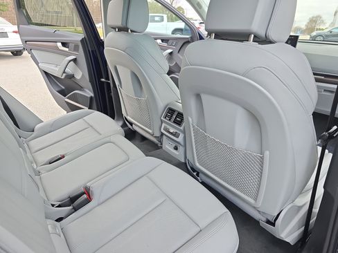 Certified 2023 Audi Q5 2.0T Premium Plus w/ Premium Plus Package image 11