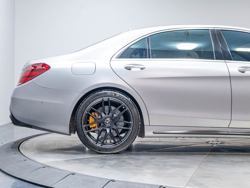 Used 2018 Mercedes-Benz S 63 AMG S 4MATIC Sedan image 44