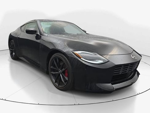 Used 2024 Nissan Z Performance w/ Floor Mat Package RWD image 3