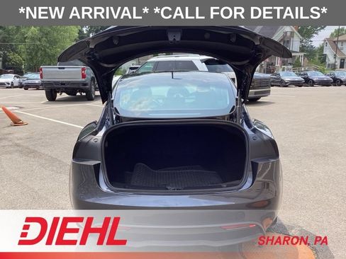 Used 2025 Tesla Model 3 Long Range RWD image 10