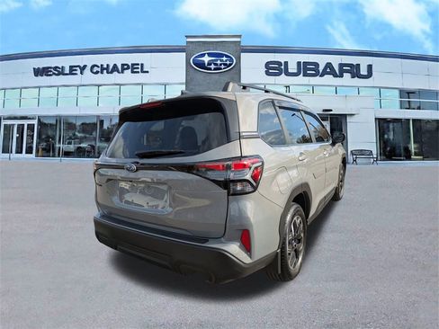 Certified 2025 Subaru Forester Premium w/ Convenience Package #2 image 5