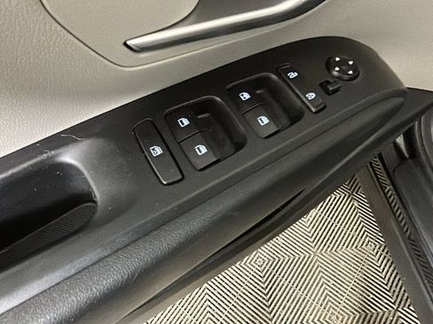 Certified 2024 Hyundai Tucson SE FWD image 14