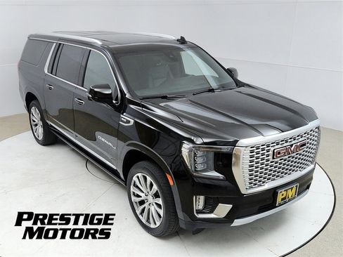 Used 2021 GMC Yukon XL Denali w/ Denali Ultimate Package image 13