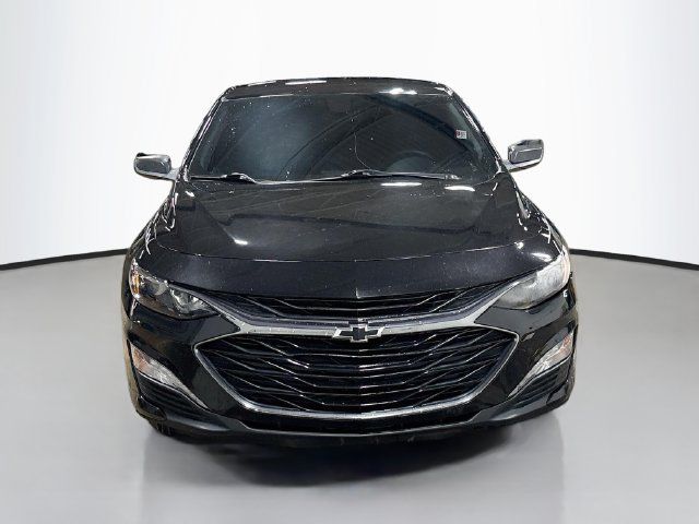 Used 2020 Chevrolet Malibu LT w/ Midnight Edition FWD image 3