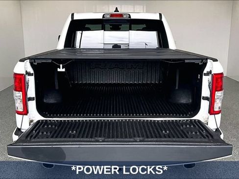 Used 2022 RAM 1500 Big Horn AWD/4WD image 10