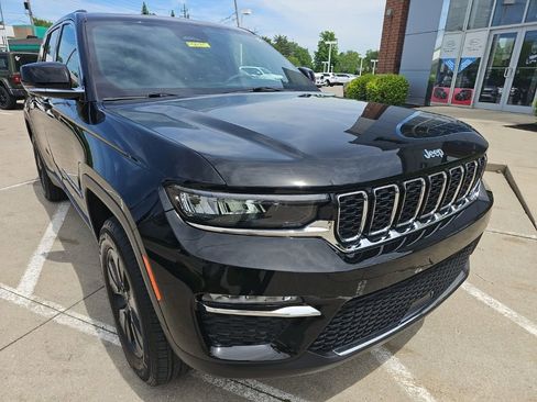 Used 2024 Jeep Grand Cherokee Limited 4xe AWD/4WD image 2