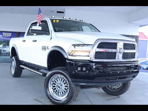 Used 2017 RAM 2500 Tradesman w/ Chrome Appearance Group AWD/4WD image 1