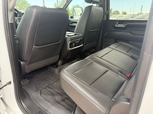 Used 2024 GMC Sierra 2500 SLT w/ SLT Convenience Package AWD/4WD image 28