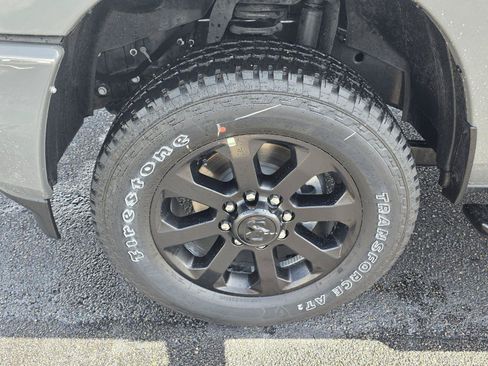 New 2026 RAM 2500 Laramie AWD/4WD image 40