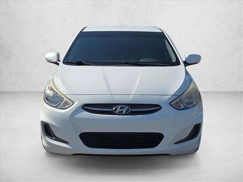Used 2016 Hyundai Accent SE FWD image 2