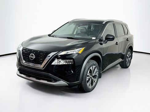 Used 2023 Nissan Rogue SV w/ SV Premium B Package FWD image 3