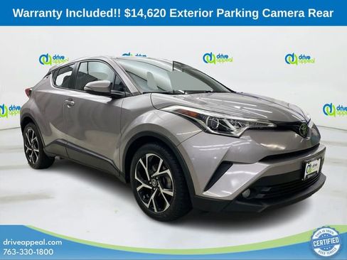 Used 2018 Toyota C-HR XLE FWD image 3