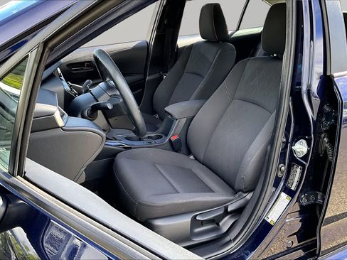 Used 2024 Toyota Corolla LE FWD image 7