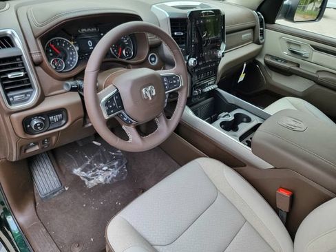 New 2026 RAM 1500 Laramie w/ Chrome Appearance Group AWD/4WD image 18