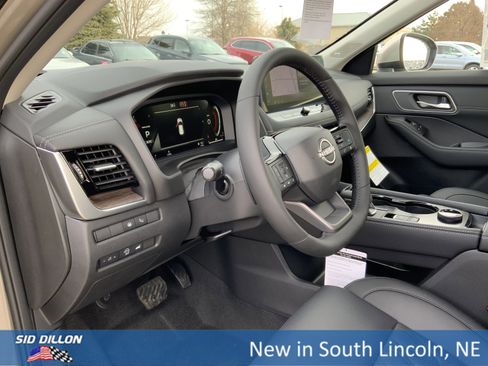 New 2026 Nissan Rogue Platinum w/ Platinum Premium Package image 6