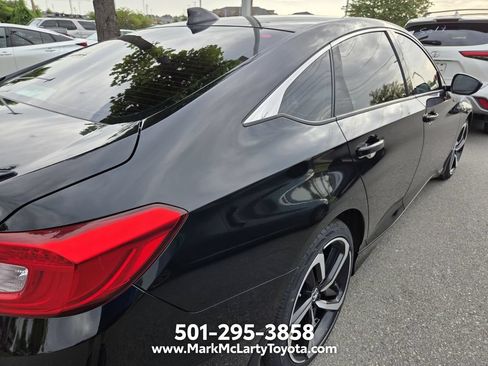 Used 2022 Honda Accord Sport image 9