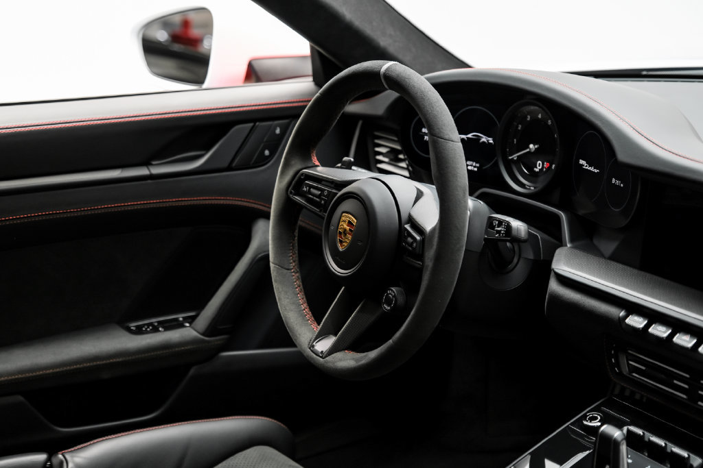 Used 2024 Porsche 911 Dakar AWD/4WD image 16