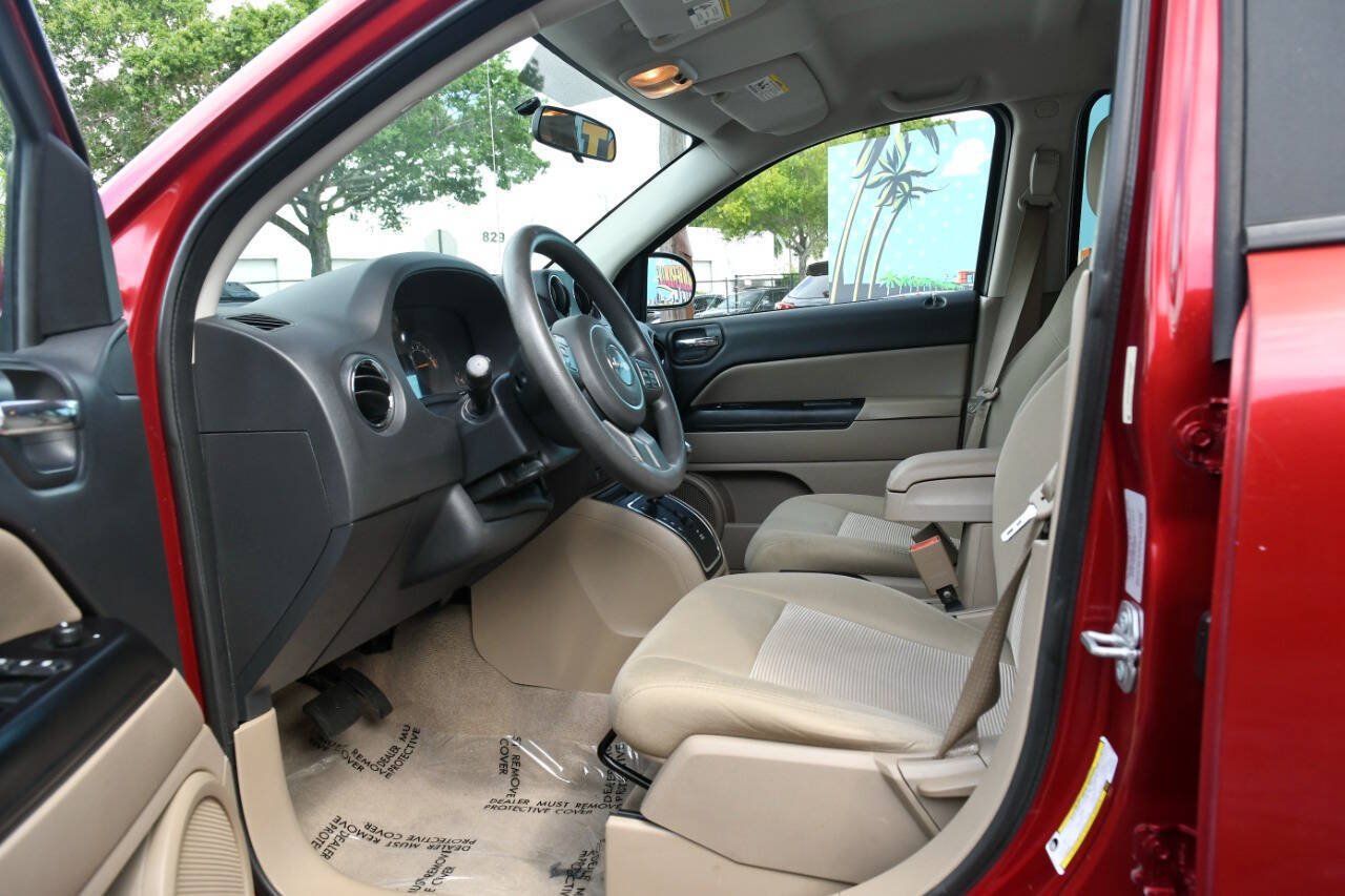 Used 2014 Jeep Compass Sport w/ Power Value Group AWD/4WD image 23