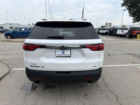 Used 2023 Chevrolet Traverse RS w/ LPO, Floor Liner Package AWD/4WD image 4