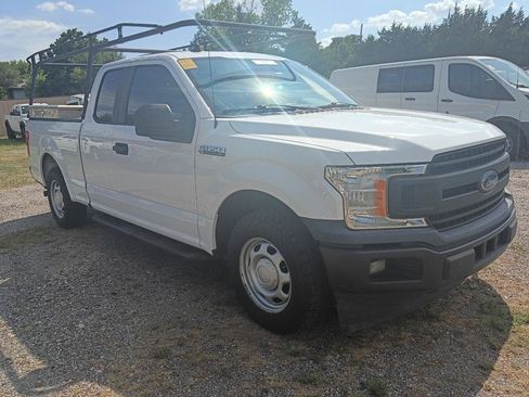 Used 2020 Ford F150 XL w/ Equipment Group 101A Mid RWD image 3