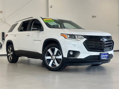 Used 2021 Chevrolet Traverse LT w/ LT Premium Package