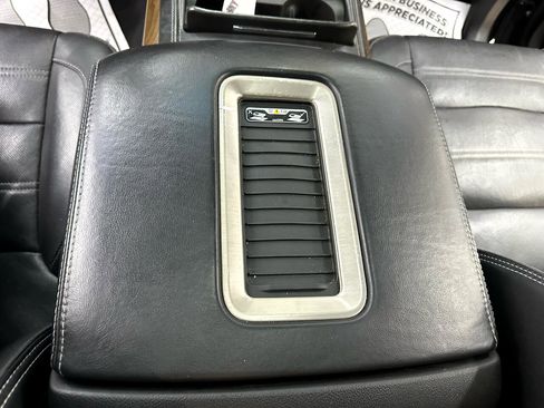 Used 2020 GMC Yukon XL Denali image 39