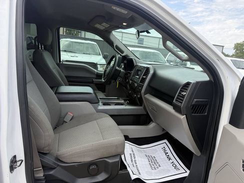 Used 2017 Ford F150 XLT AWD/4WD image 10