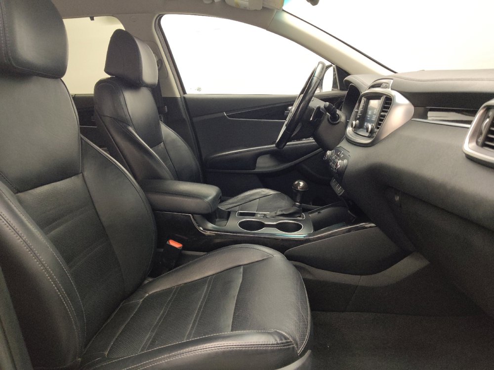 Used 2017 Kia Sorento EX FWD image 21