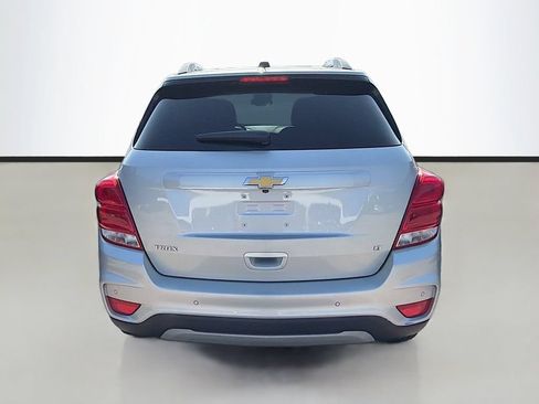 Used 2019 Chevrolet Trax LT w/ Driver Confidence Package FWD image 7