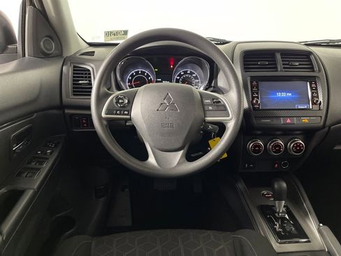 Used 2024 Mitsubishi Outlander Sport ES image 15