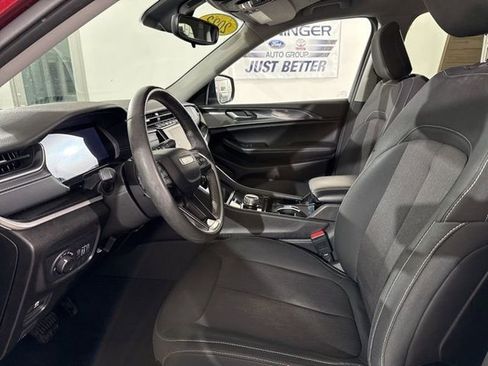 Used 2023 Jeep Grand Cherokee L Laredo w/ Luxury Tech Group I image 21