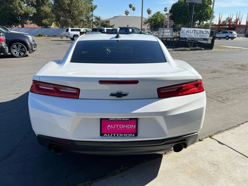 Used 2018 Chevrolet Camaro LT RWD image 25