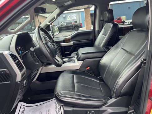 Used 2018 Ford F150 Lariat w/ Equipment Group 502A Luxury AWD/4WD image 19