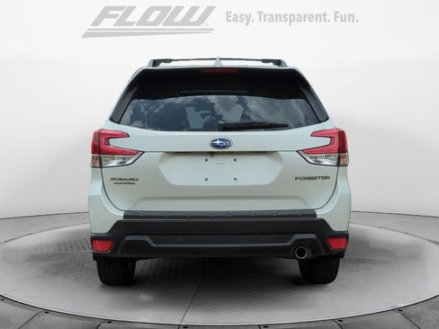 Used 2020 Subaru Forester Limited AWD/4WD image 8