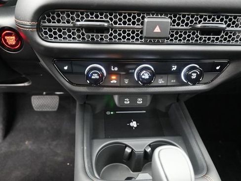 New 2027 Honda HR-V Sport image 3