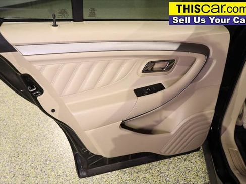Used 2013 Ford Taurus SE image 25