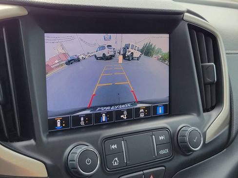 Used 2022 GMC Terrain Denali w/ Denali Premium Package AWD/4WD image 21