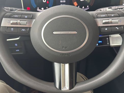 Used 2025 Hyundai Sonata SEL FWD image 12
