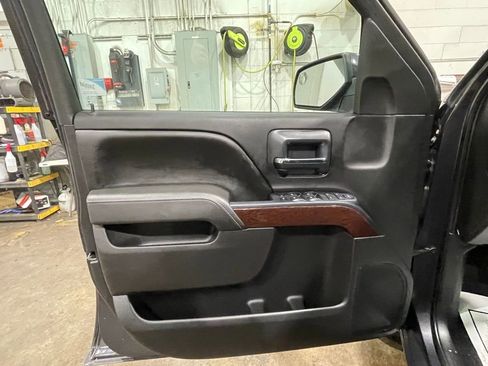 Used 2015 GMC Sierra 1500 SLE w/ SLE Value Package RWD image 33