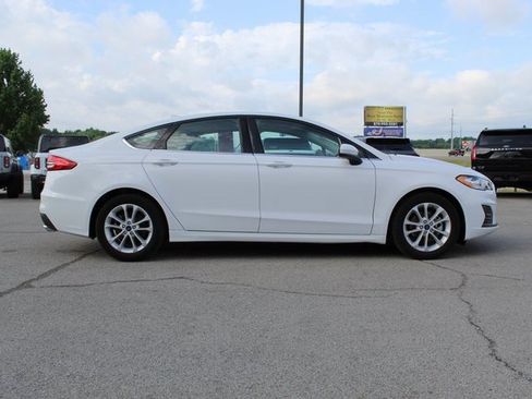 Used 2020 Ford Fusion SE FWD image 6